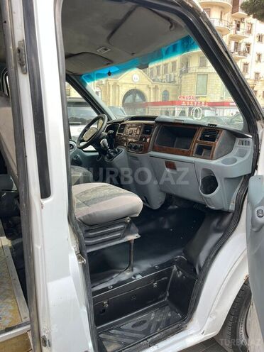 Ford Transit 2009, 385,000 km - 2.4 л - Bakı