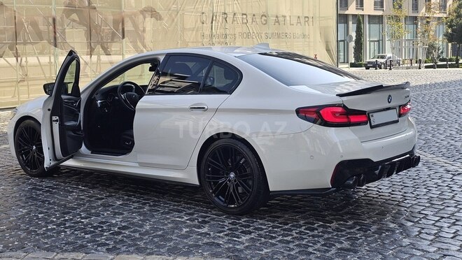 BMW 520 2018, 81,000 km - 2.0 l - Bakı