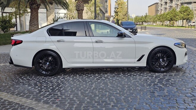 BMW 520 2018, 81,000 km - 2.0 l - Bakı