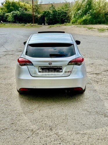 MG 5 2013, 292,451 km - 1.5 л - Sumqayıt