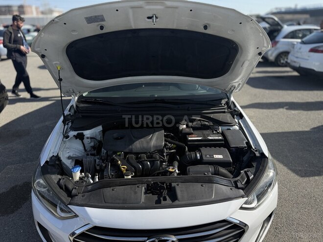Hyundai Elantra 2017, 164,000 km - 1.6 л - Bakı