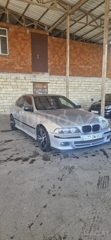 BMW 523 1998, 300,000 km - 2.5 l - Masallı