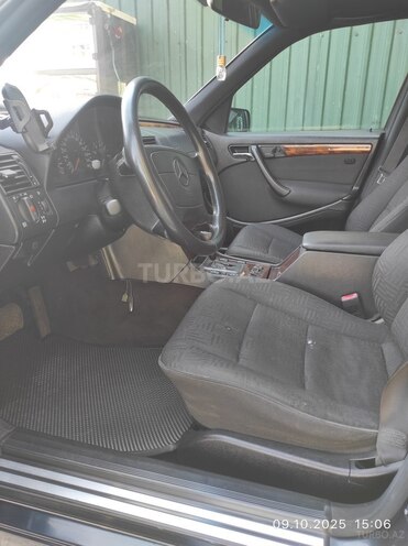 Mercedes C 240 1998, 254,818 km - 2.4 l - Qazax
