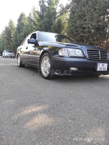 Mercedes C 240 1998, 254,818 km - 2.4 l - Qazax