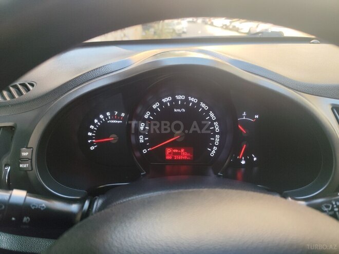 Kia Sportage 2013, 219,000 km - 2.0 л - Bakı