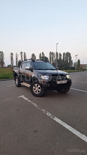 Mitsubishi L200 2012, 301,466 km - 2.5 l - Lənkəran