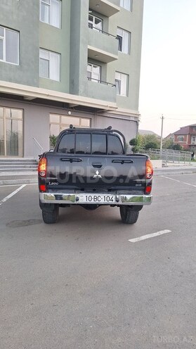Mitsubishi L200 2012, 301,466 km - 2.5 l - Lənkəran