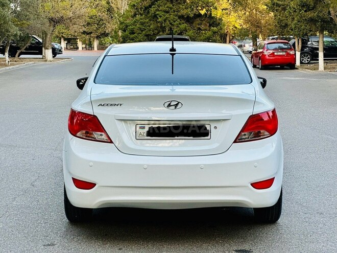 Hyundai Accent 2015, 107,459 km - 1.6 l - Bakı