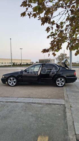 BMW 520 1997, 296,000 km - 2.0 л - Bakı