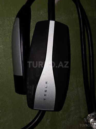 Tesla Model 3 2023, 35,650 km - 0.0 l - Masallı