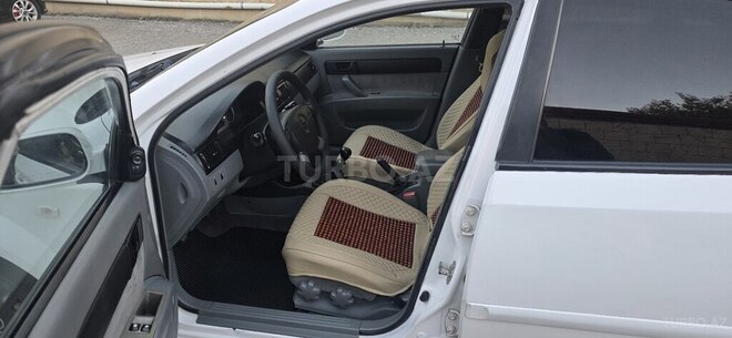 Chevrolet Lacetti 2008, 450,000 km - 1.4 l - Şamaxı