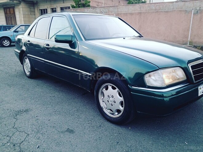 Mercedes C 220 1994, 299,552 km - 2.2 l - Zaqatala