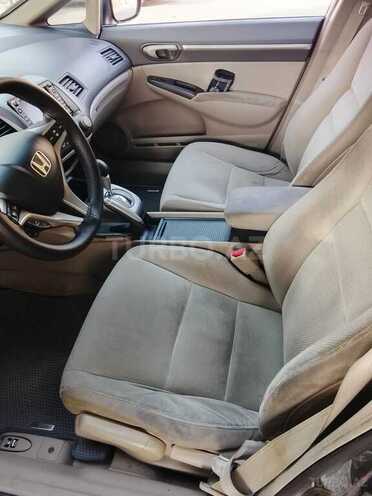Honda Civic 2010, 329,912 km - 1.3 л - Bakı