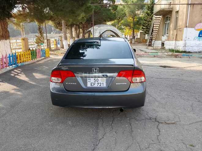 Honda Civic 2010, 329,912 km - 1.3 л - Bakı