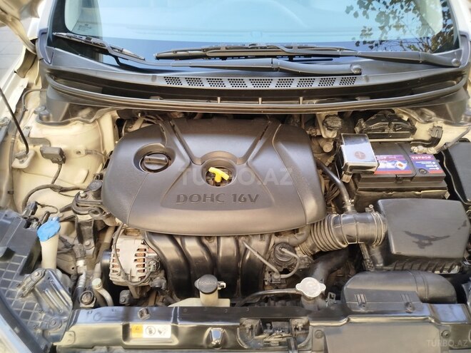 Hyundai Elantra 2011, 208,000 km - 1.8 l - Bakı