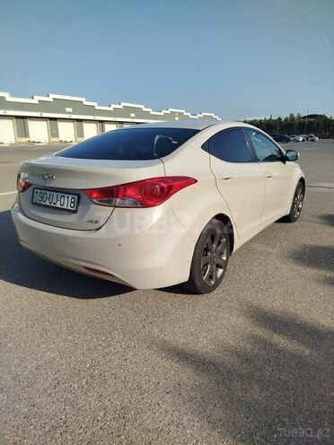 Hyundai Elantra 2011, 208,000 km - 1.8 l - Bakı