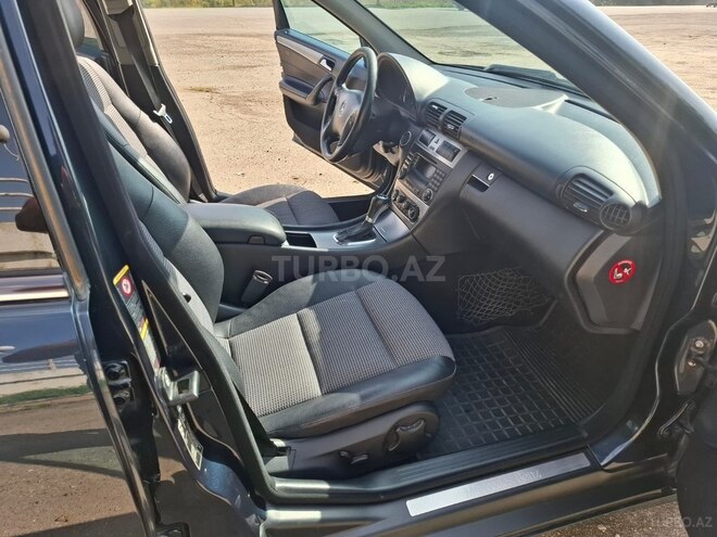 Mercedes C 220 2005, 310,663 km - 2.2 л - Bakı