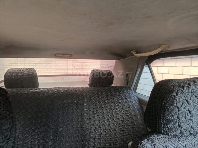 Mercedes  1991, 378,548 km - 2.0 л - Salyan