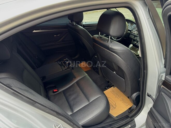 BMW 528 2015, 115,873 km - 2.0 l - Gəncə