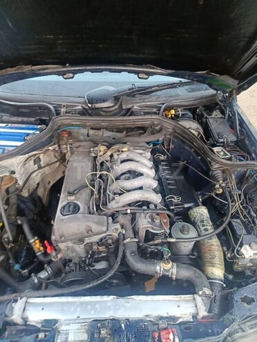 Mercedes  1991, 378,548 km - 2.0 л - Salyan