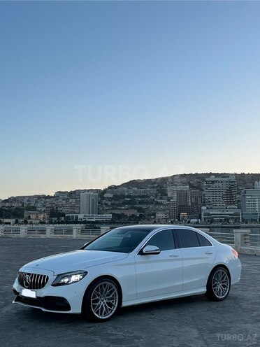 Mercedes C 300 2017, 99,200 km - 2.0 l - Bakı
