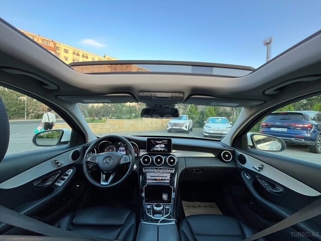 Mercedes C 300 2017, 99,200 km - 2.0 l - Bakı