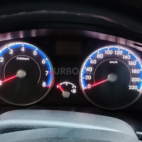 Hyundai Accent 2010, 202,000 km - 1.4 л - Bakı