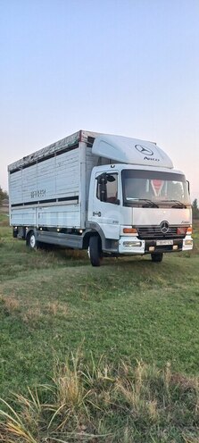 Mercedes Atego 818 2001, 455,210 km - 4.3 l - Bərdə