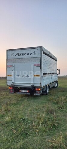 Mercedes Atego 818 2001, 455,210 km - 4.3 l - Bərdə