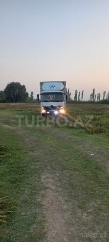 Mercedes Atego 818 2001, 455,210 km - 4.3 l - Bərdə