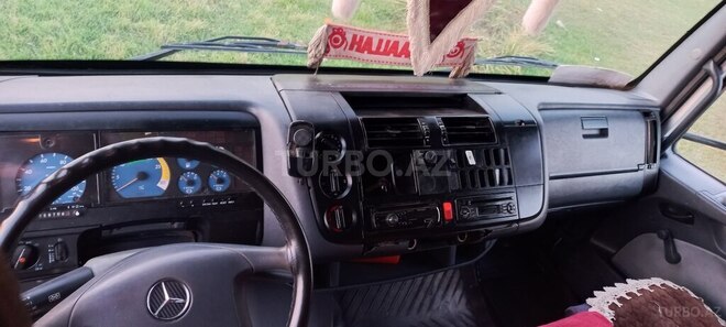 Mercedes Atego 818 2001, 455,210 km - 4.3 l - Bərdə