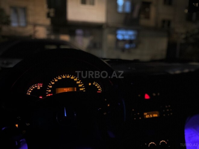 Mercedes C 200 2000, 397,000 km - 2.0 l - Bakı
