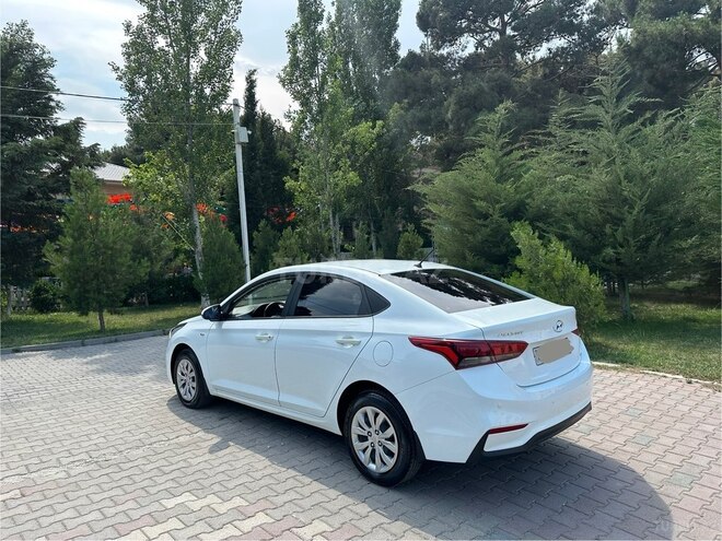 Hyundai Accent 2018, 60,000 km - 1.6 l - Bakı