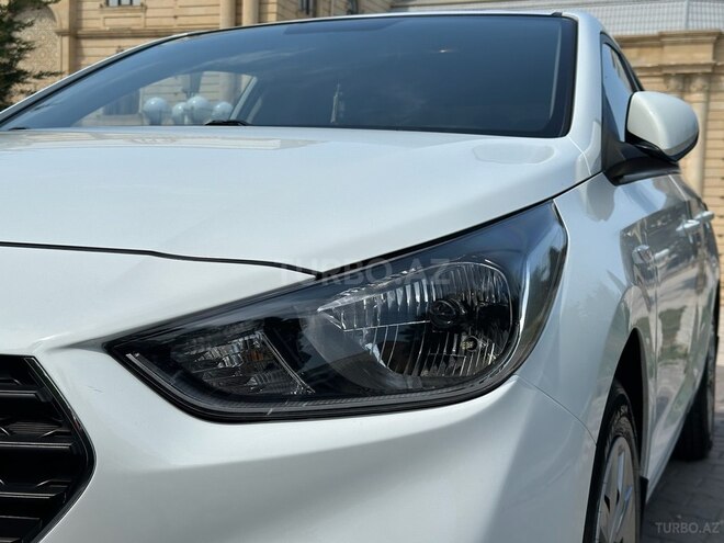 Hyundai Accent 2018, 60,000 km - 1.6 l - Bakı