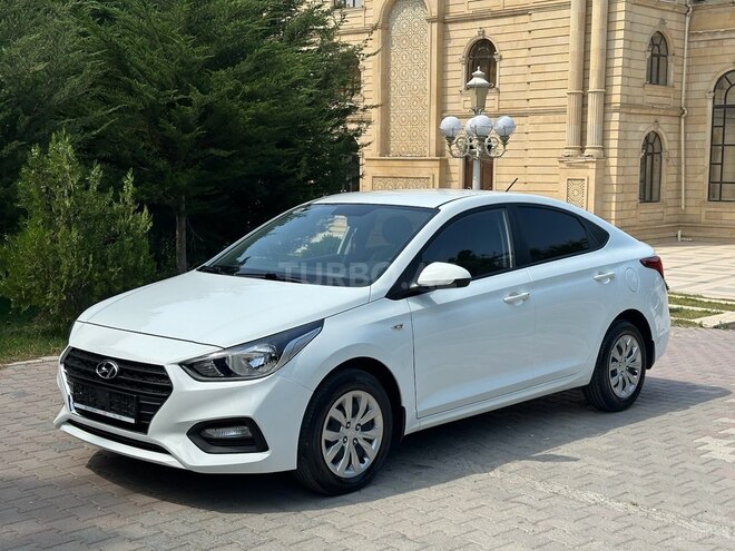 Hyundai Accent 2018, 60,000 km - 1.6 l - Bakı