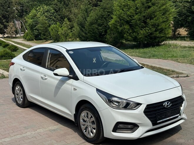 Hyundai Accent 2018, 60,000 km - 1.6 l - Bakı