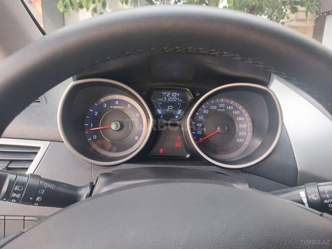 Hyundai Elantra 2013, 312,000 km - 1.8 л - Bakı