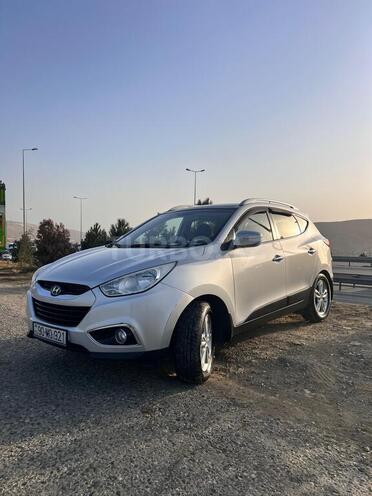Hyundai ix35 2011, 201,000 km - 2.0 л - Bakı