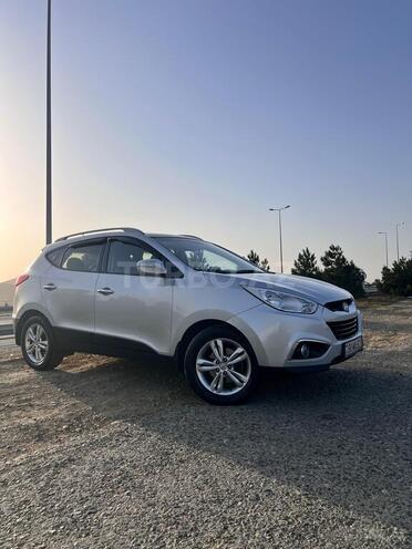 Hyundai ix35 2011, 201,000 km - 2.0 л - Bakı