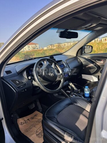 Hyundai ix35 2011, 201,000 km - 2.0 л - Bakı