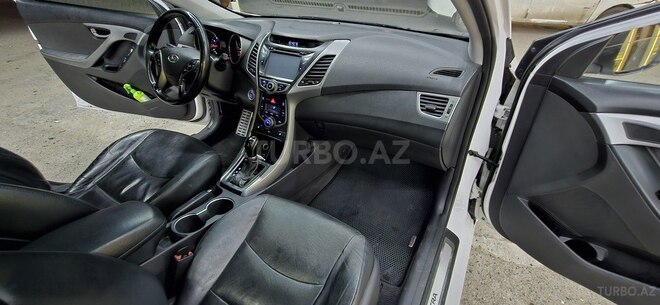 Hyundai Elantra 2014, 231,200 km - 1.8 l - Bakı