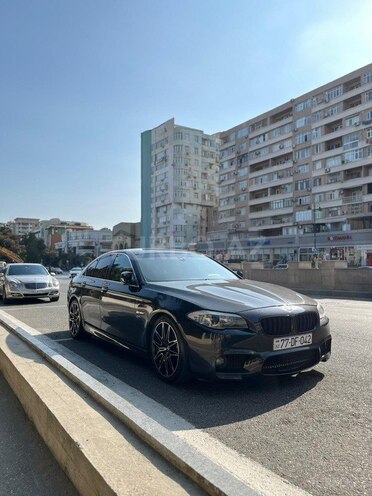 BMW 528 2011, 261,000 km - 2.0 л - Bakı