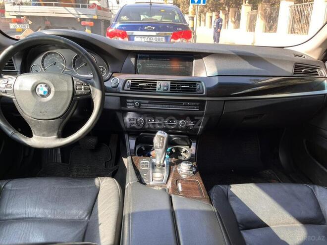 BMW 528 2011, 261,000 km - 2.0 л - Bakı