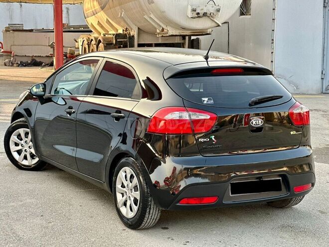 Kia Rio 2011, 234,560 km - 1.1 л - Bakı