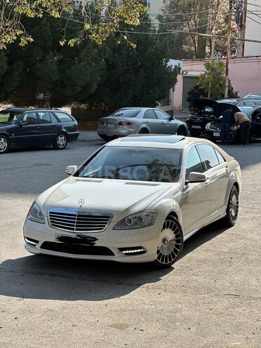 Mercedes S 350 2007, 239,700 km - 3.5 l - Xırdalan
