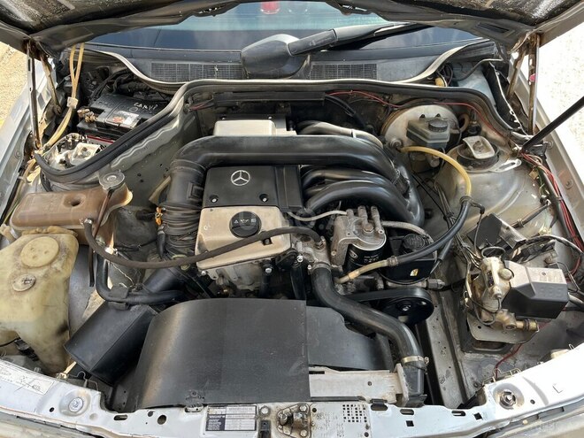 Mercedes 190 1992, 400,000 km - 2.5 л - Şirvan