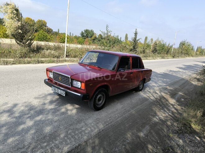 LADA (VAZ) 2107 1998, 300,000 km - 1.5 l - Quba
