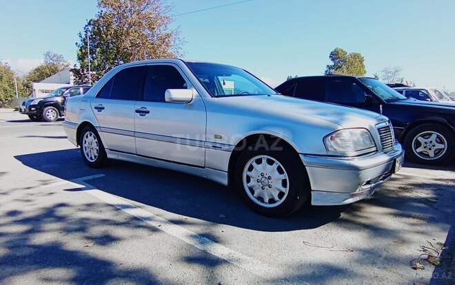 Mercedes C 180 1997, 366,000 km - 1.8 l - Qəbələ