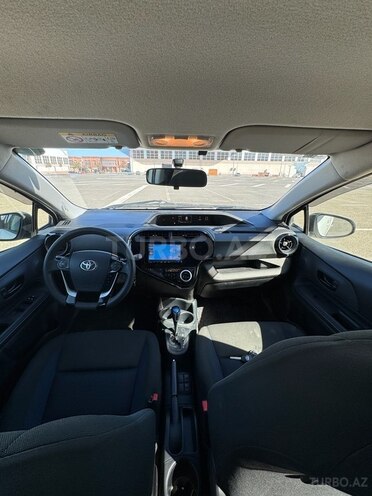 Toyota Aqua 2019, 751,450 km - 1.5 л - Gəncə
