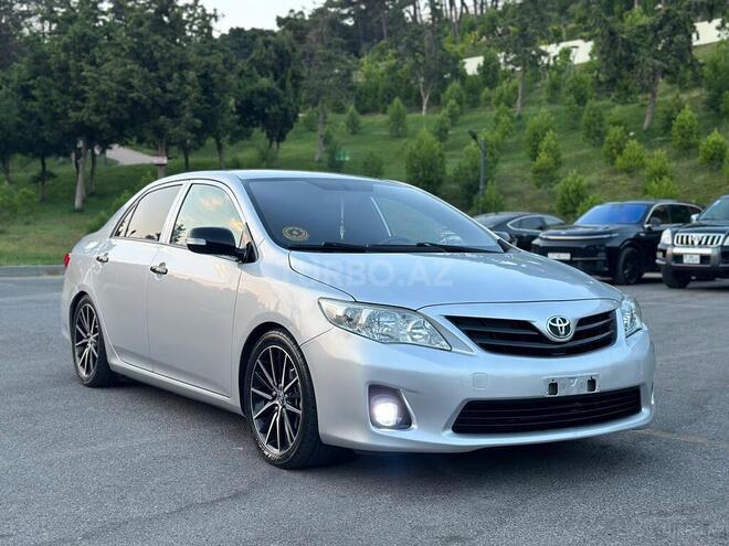 Toyota Corolla 2011, 228,000 km - 1.4 l - Bakı